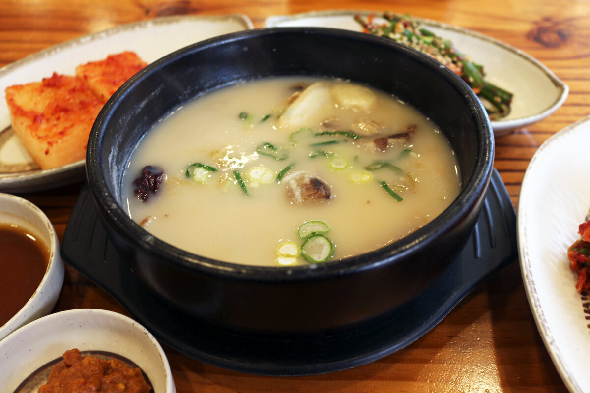 박병궁명인 목포설렁탕 건물 전경