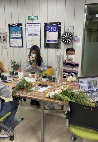 4월 잡(job)&문화클래스 : 꽃으로 전하는 치유와 감동