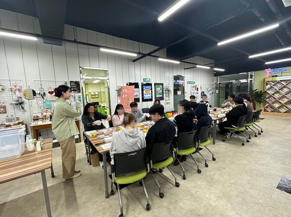 원데이 잡클래스 [3회차 :  압화와 허브를 활용한 MP 비누 만들기 ]