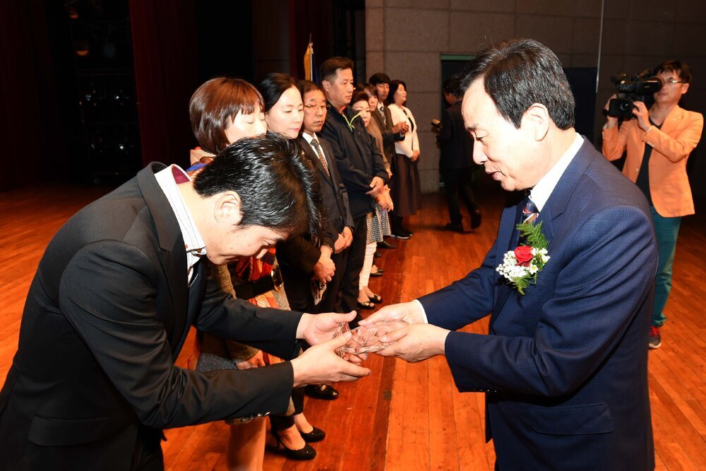 제55회목포예술제예술인의밤및예술문화상시상식04(2015,10,2,문화예술회관).jpg