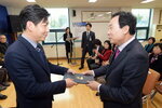 박홍률 목포시장 모범시민 시상.